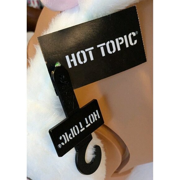 NWT Sanrio Hello Kitty Ear Muffs Fuzzy Hot Topic Pink Bow Faux Fur Cat Kawaii - Picture 6 of 16